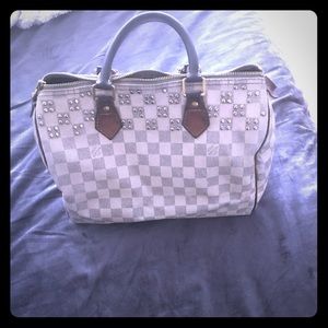 Louis Vuitton speedy 30